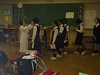 201106022